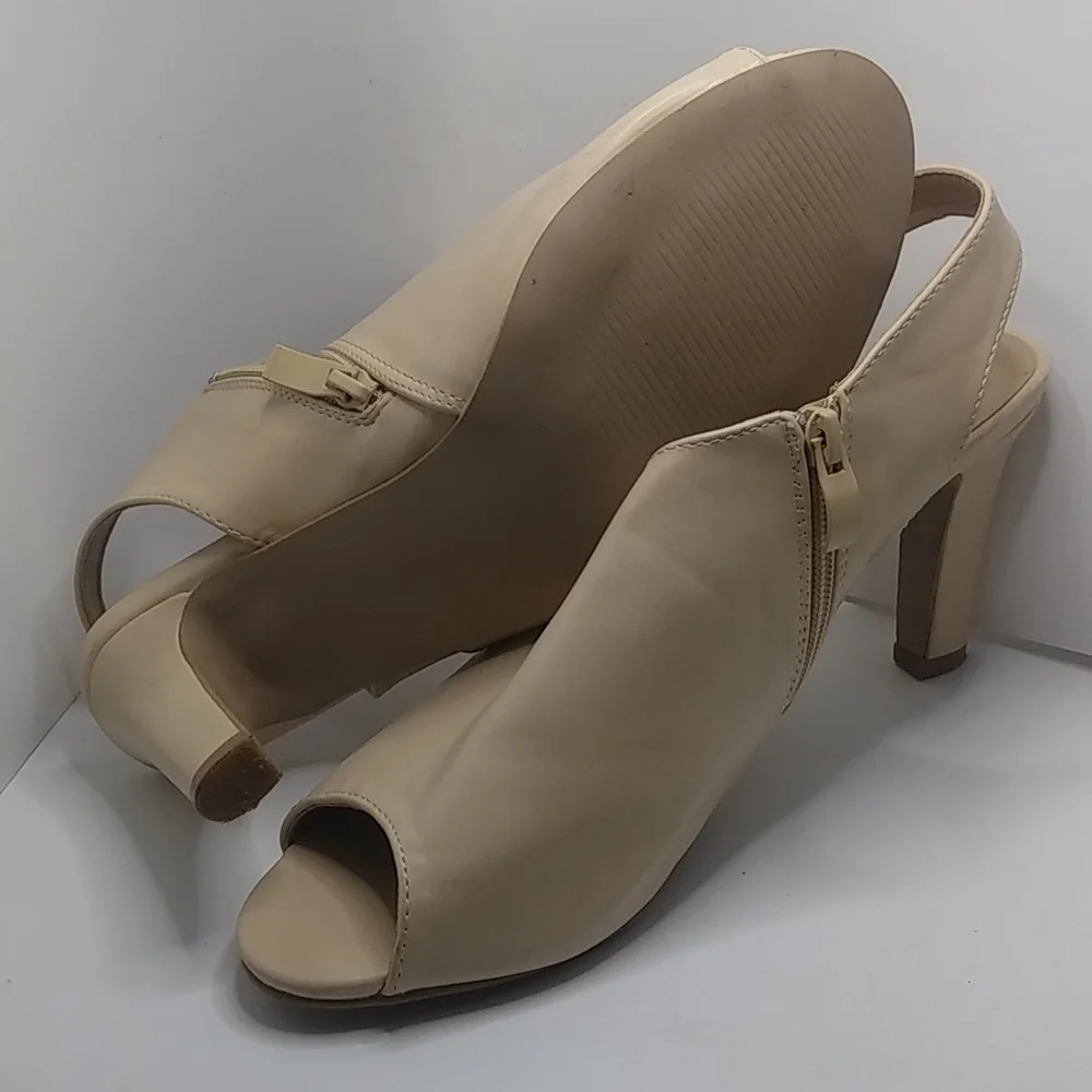 BOSTON DESIGN STUDIO - Picture 9 of 11